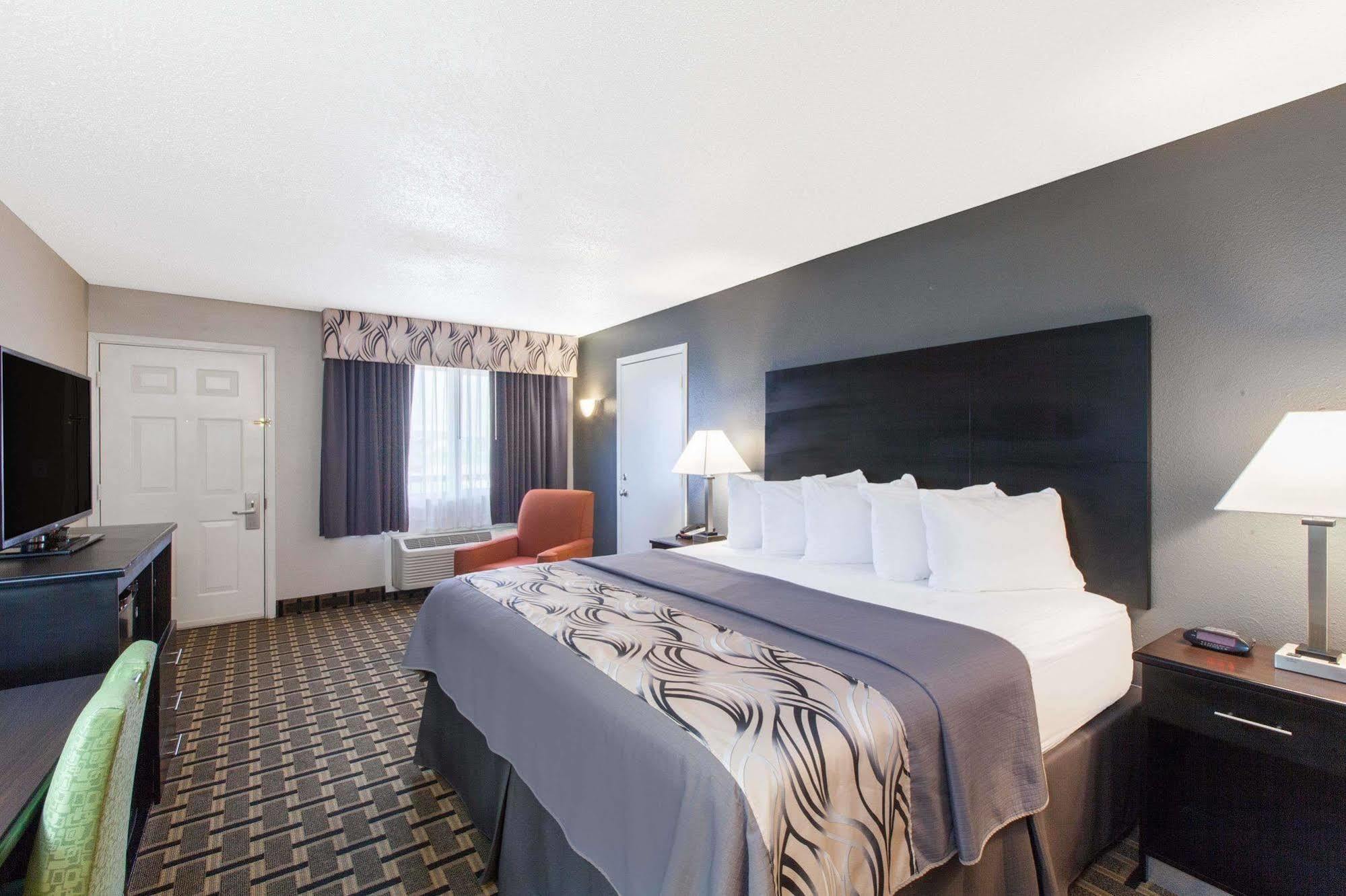 Days Inn By Wyndham Ennis Dış mekan fotoğraf